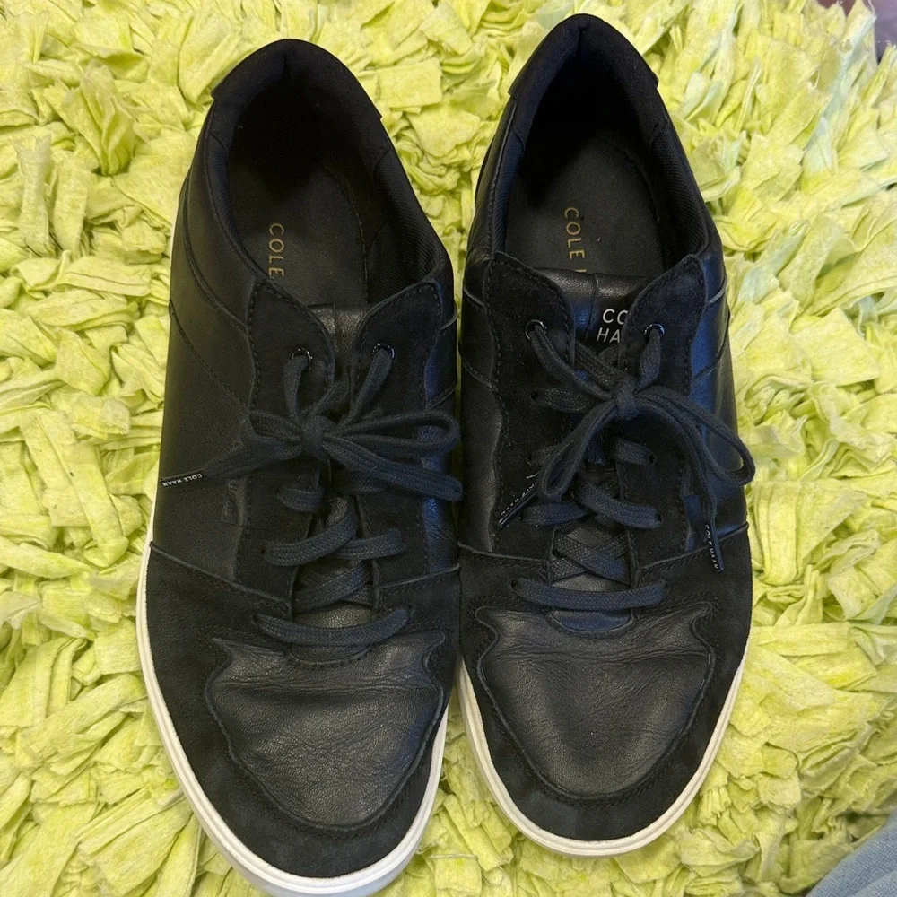 Cole Haan Men's Black and White Sneakers, size 10B, leather, used, NICE!